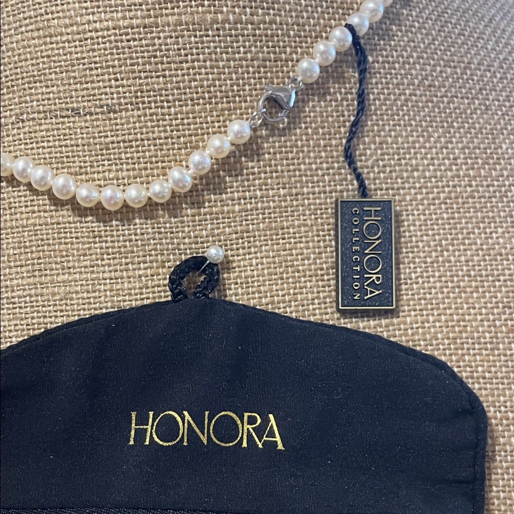 Honora Classic White Pearl Necklace - Picture 2 of 5